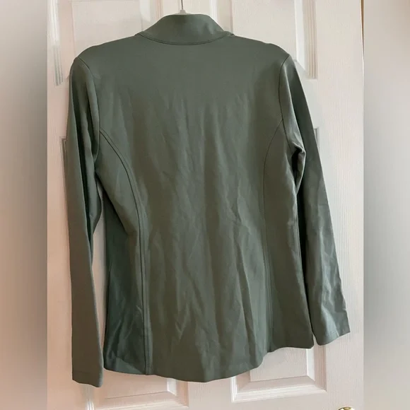 Lands' End Women’s NWT Lily Pad Green Quarter-Zip Top - Picture 2 of 6